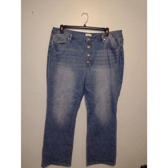 Forever 21 Size 18 Plus Button Fly Bootcut Jeans - Picture 1 of 3